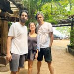 Rrahul Sudhir Instagram - From the benefits of being a tamed male animal to all the ART we stand for and simultaneously achieving the commercial balance to keep the madness growing. Thankyou @vishalvashishtha and @deepakshi7 for a true masterclass on the art of living or maybe the commerce of existing….🫶🏻 #vishalvashishtha #rrahulsudhir #kava #deepakshi #art #artwork #ootd PS - Thanks for the early morning swim 🏊‍♂️ PC - @deepakshi7 Jardin D'ulysse Morjim
