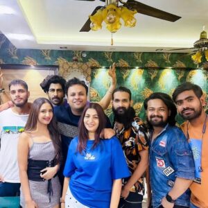 Rrahul Sudhir Instagram - छत तो बहुत मिली…
बस घर ना मिला कहीं…

@totalindiandrama @shrishtimunka 

#rrahulsudhir #totalindiandrama