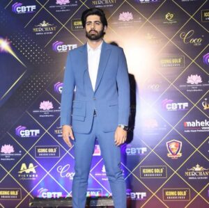 Rrahul Sudhir Instagram - Thankyou @piyushjaiiswaal for letting me host the @iconicgoldaward 

I tried to keep it chic…sophisticated and as endearing as possible with my modest alacrity and we all know there is nothing modest about it 🥂

Styled by- @the.stylescribee 
Outfit- @videshistudiobyabhishek 
MUA - @sandy23378 
Hair - @ansar__ahmad 

A big shout out to my friend @fareed_shaikh710 for making last minute arrangements like a pro. Thankyou so much.

#rrahulsudhir #iconicgoldawards2023 #iconicgoldawards #host #usher #emcee