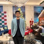 Rrahul Sudhir Instagram - Thankyou @fairfieldbymarriottmumbai for inviting me to the #christmas celebrations. Wishing everyone a Merry Christmas in advance. @k2mediarelation #rrahulsudhir #fairfieldbymarriott #merrychristmas #jinglealltheway Fairfield by Marriott, Mumbai International Airport