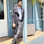 Rrahul Sudhir Instagram - 🐺 #rrahulsudhir Mumbai, Maharashtra