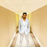 Rrahul Sudhir Instagram - A Truly Iconic Evening With #iconicgoldawards MUA - @sandy23378 Hair Stylist - @aamir___i67 #bollywood #style #masterofceremony #awardnight #photo #photography #photooftheday #photographer #photoshoot #instaphoto #portraitphotography Taj Lands End, Bandra