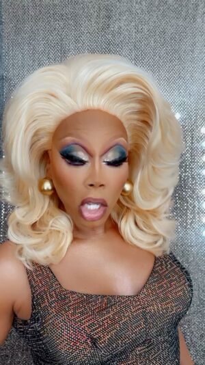 RuPaul Instagram - Pre-Order #mamaru New Album! Love @imwoahvicky
