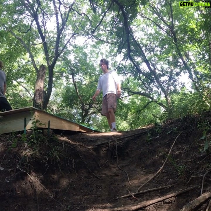 Rudy Pankow Instagram - Had a groovy time showing off my falling skills for the film @nobodyknowsfilm . . "I'm not gunna tell nobody nothing." Texas