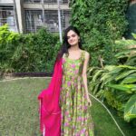 Ruhanika Dhawan Instagram - Happy Republic Day! May the vibrant threads of our diverse cultures weave a tapestry of unity stronger than ever. Jai Hind 🇮🇳