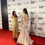 Ruhi Singh Instagram - @filmfare #hyundaifilmfareawards2024 Wearing @niveditasaboocouture Photos @tejas.kudtarkar Hmua team @internationalbeautyschool @bhakti.sapkeofficial @adorn_nimishapahuja @jui.spake