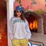 Ruhi Singh Instagram - Pyjamas and hot chocolate weather. (And bucket hat)