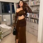 Ruhi Singh Instagram - Princess treatment only 💋 Hmua @muadivyashetty