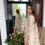 Ruhi Singh Instagram - Happy holi doston 🙏 Taj Falaknuma Palace