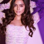 Ruhi Singh Instagram - Oh what a joy it is to simply live in this mesmerising moment, for it’s a dreamers world and we are high on magic 🪄 The universe says, “your wish is my command princess” if you’re willing to embrace the blue blood that runs in your veins. Why are you getting fascinated by this illusion when you are stardust yourself? - Ruhii Siingh