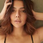 Ruhi Singh Instagram - What do you mean I can’t live in a dream forever? It’s my favourite place to be @farrokhchothia ⚡️