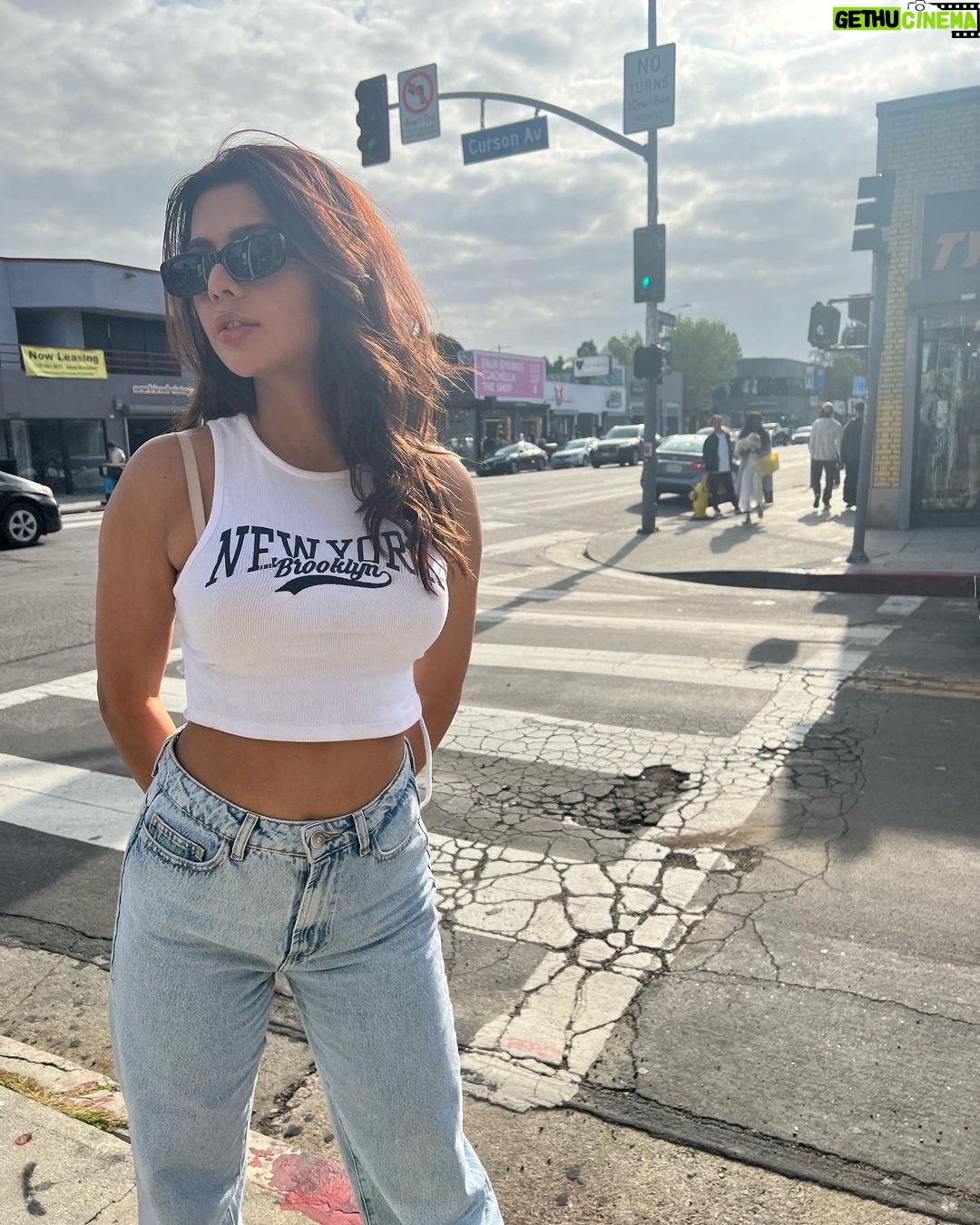 Ruhi Singh Instagram - California calling? ππ«Άπ» Los Angeles, California