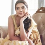 Ruhi Singh Instagram - Alexa channel change karo 😜