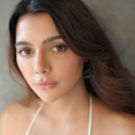 Ruhi Singh Instagram - 🤍🤍