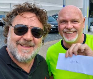 Russell Crowe Instagram - So... delivered 19 cheques to RFS Captain John Lardner, a total of $105k because I cant count apparently,
 haha all good
@NSWRFS