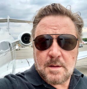 Russell Crowe Instagram - Thanks Kenner. Thank you New Orleans. New Orleans, Louisiana