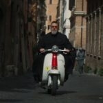 Russell Crowe Instagram - Arriving in a cinema near you in April. Father Gabriele Amorth. The Pope’s Exorcist. @popes_exorcist