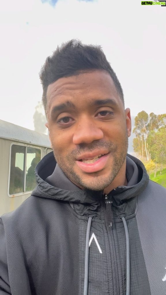 Russell Wilson Instagram - Since 2014 @WhyNotYouFdn has been fortunate to align with world-class partners to help drive a significant raise for good with over 10+ million dollars in partnerships! Incredible partners like @Safeway @Albertsons, @SeattleChildrens, the @wnyacademy and more!  Often times, funds that WNYF raises with our partners are donated from those partners DIRECTLY to people and orgs with immediate needs. We put in the work and we don’t need the credit. Teamwork and making a difference will always come first. As we continue to grow, we will always care more about impact than credit. #WhyNotYou