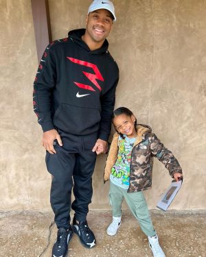 Russell Wilson Instagram - Joys of Life! Daddy school drop off with Win!