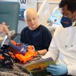 Russell Wilson Instagram - Joy 💛 @ChildrensColo @WhyNotYouFdn
