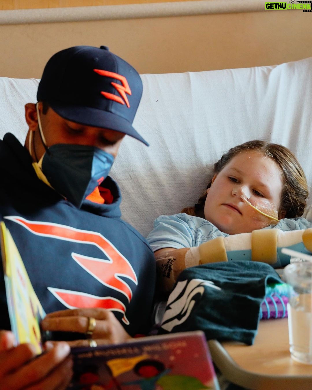 Russell Wilson Instagram - Adversity doesn’t last forever. Keep Believing! Keep Elevating! #WhyNotYou