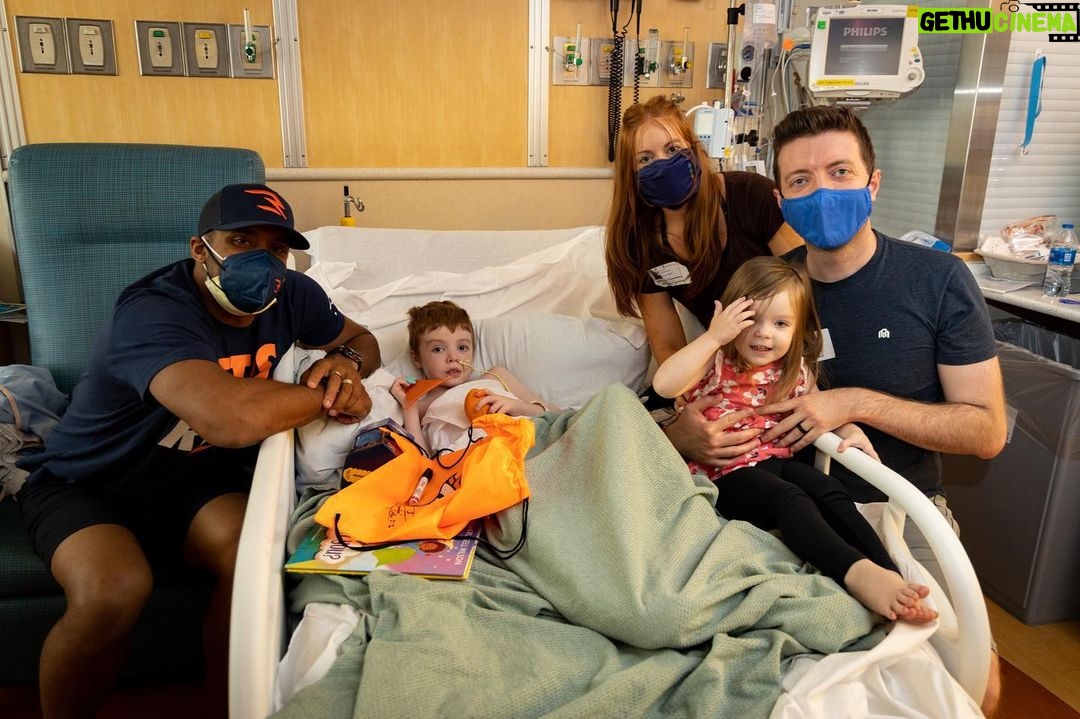 Russell Wilson Instagram - Lilah, Bryleigh, Dimitri and Keran, you guys are awesome! Thank you for inspiring me today! ππΎπ§‘
