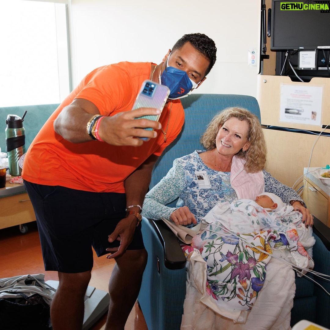 Russell Wilson Instagram - Life is precious. Cherish every moment.