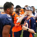 Russell Wilson Instagram - Special Group. Special Day 🧡💙 @ChildrensColo @Broncos @WhyNotYouFdn Denver Broncos