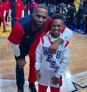 Russell Wilson Instagram - Future’s first @NBA All Star Weekend! One to Remember! #Grateful #NBAAllStar
