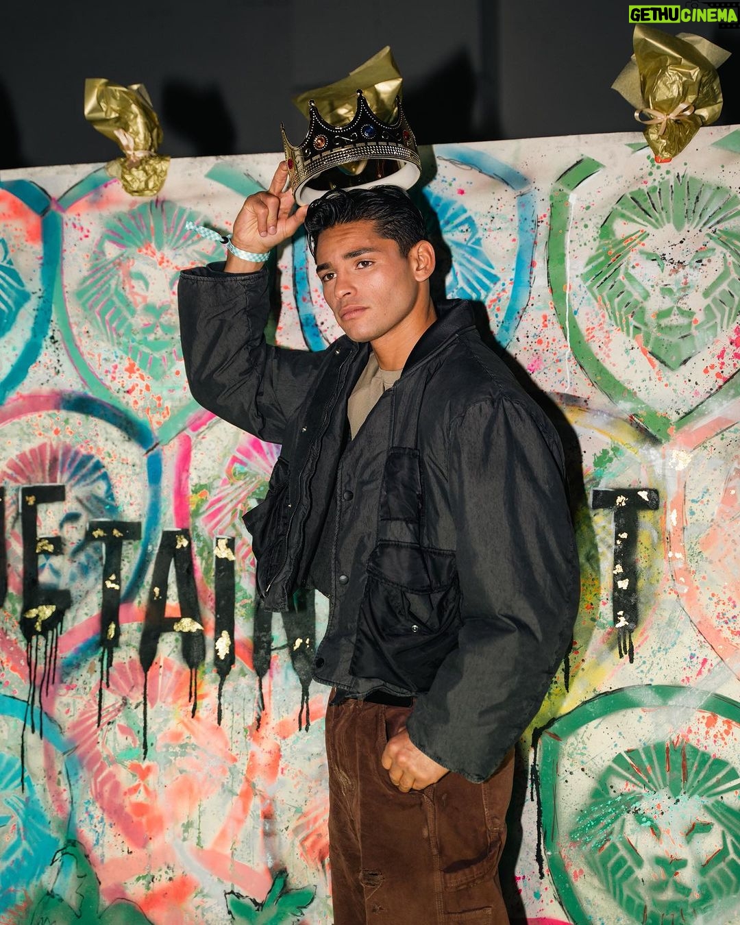 Ryan Garcia Instagram - Had a blast in Miami 😁 thanks to @valuetainment for the invite also big thank you to @95.media for these great shots haha captured the moments forsure 🥂 South Beach Miami,Florida