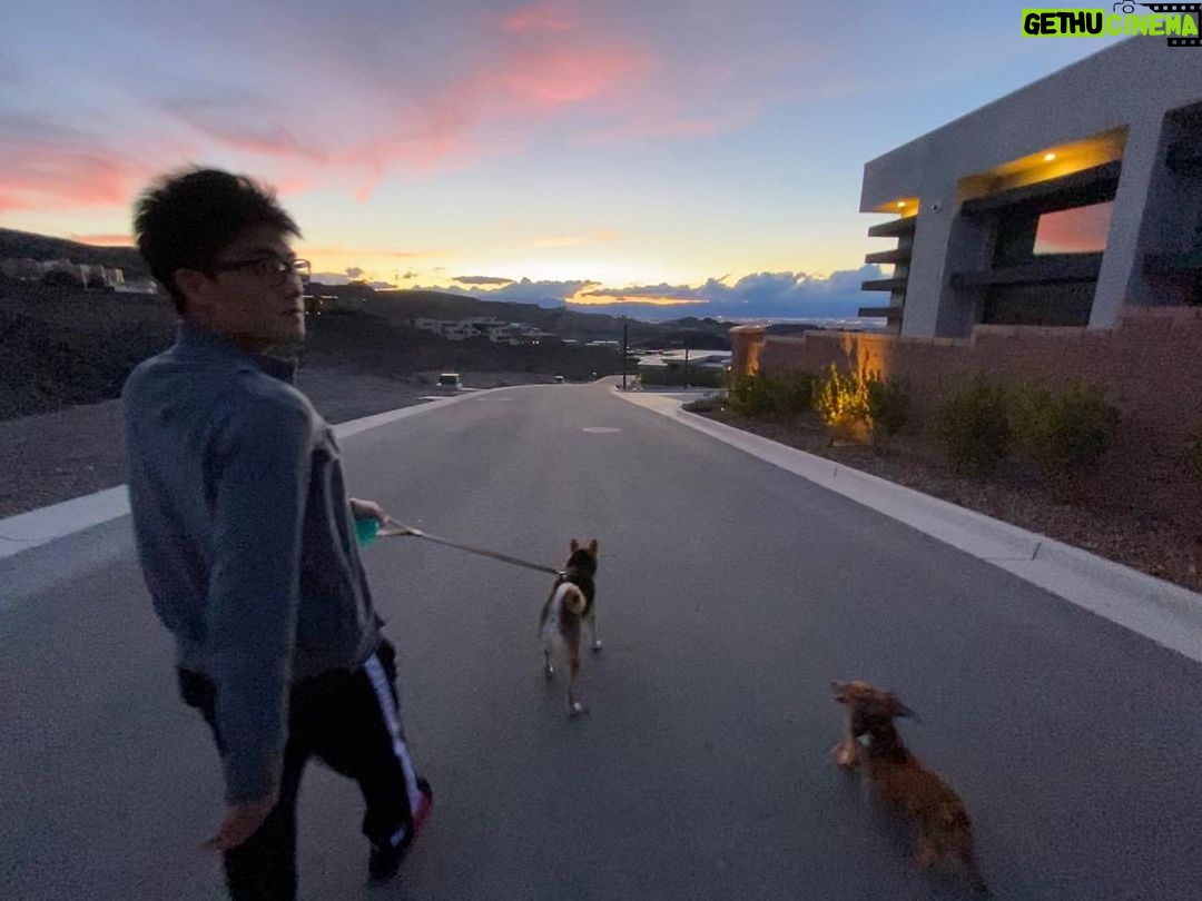 Ryan Higa - 149.3K Likes - So I thought these were nice pics because of the sky but like... wtf is my hand doing? Now I’m wondering if I always walk like that 🤨