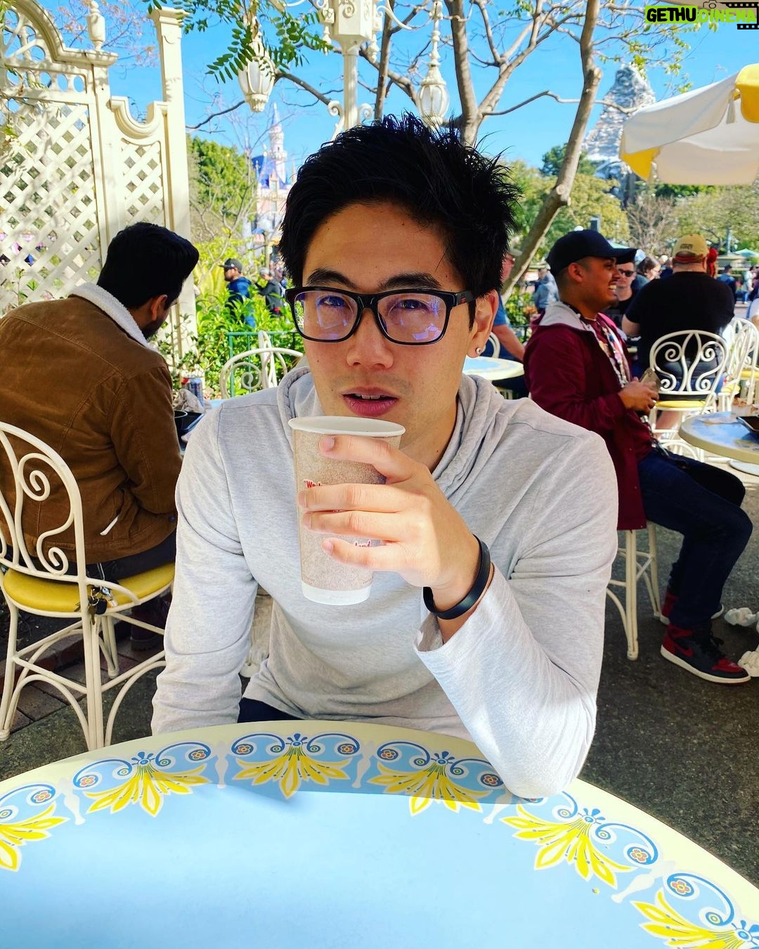 Ryan Higa - 211.3K Likes - So it’s been like 7 years but the LASIK has begun to wear off.. forgot about all the little annoying things that come w glasses like drinking anything hot 😅
