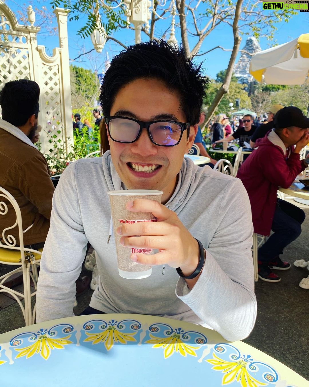 Ryan Higa - 211.3K Likes - So it’s been like 7 years but the LASIK has begun to wear off.. forgot about all the little annoying things that come w glasses like drinking anything hot 😅