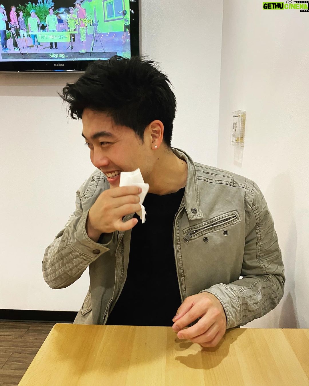 Ryan Higa - 142.8K Likes - When you tell someone that you don’t post enough on ig so they start taking candids that are not so candid...