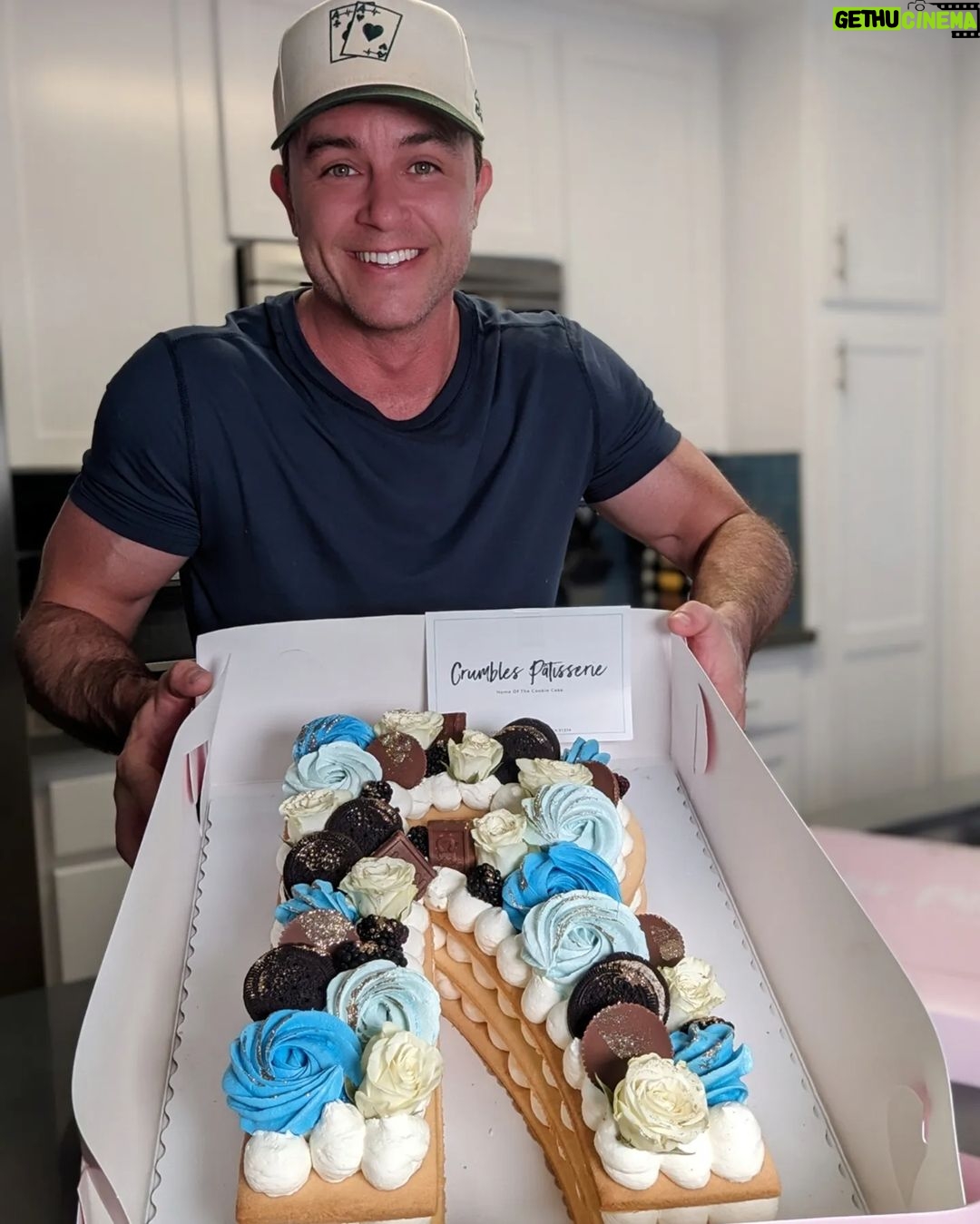 Ryan Kelley Instagram - For my birthday I asked Santa for a beautiful cake and a pretty mini pony. @crumbles__patisserie came through with the stunning cake! I'm still waiting for my pony..