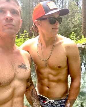 Ryan Phillippe Instagram - the rocky uphill hike was well worth the warm woodland baptism that followed
🙏