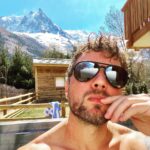 Ryan Phillippe Instagram - France quarantaine: Jour 1 Chamonix, France