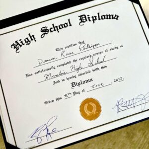 Ryan Phillippe Instagram - homeschool graduation 
feat. @matt_sinn & @benmassing 
reese w the cap grab 😂

(i played principal)