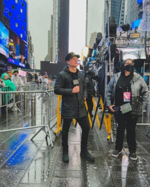 Ryan Seacrest Instagram - The tradition continues… really thankful to be able to continue hosting @rockineve, I’m already getting excited to ring in the new year with all of you!