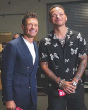 Ryan Seacrest Instagram - iHeart Festival never disappoints
 
@lennykravitz was the epitome of cool, @publicenemy brought the noise, my dear friend @kellyclarkson was magic on stage, and so many more stars delivered incredible performances across 2 nights spanning all genres. What could be better? #iHeartFestival2023