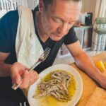 Ryan Seacrest Instagram - Hot take: tinned fish, like anchovies, is delicious. And it’s great for you too. Let me know if you’re a “tin-thusiast” like myself 🐟👇🏻
