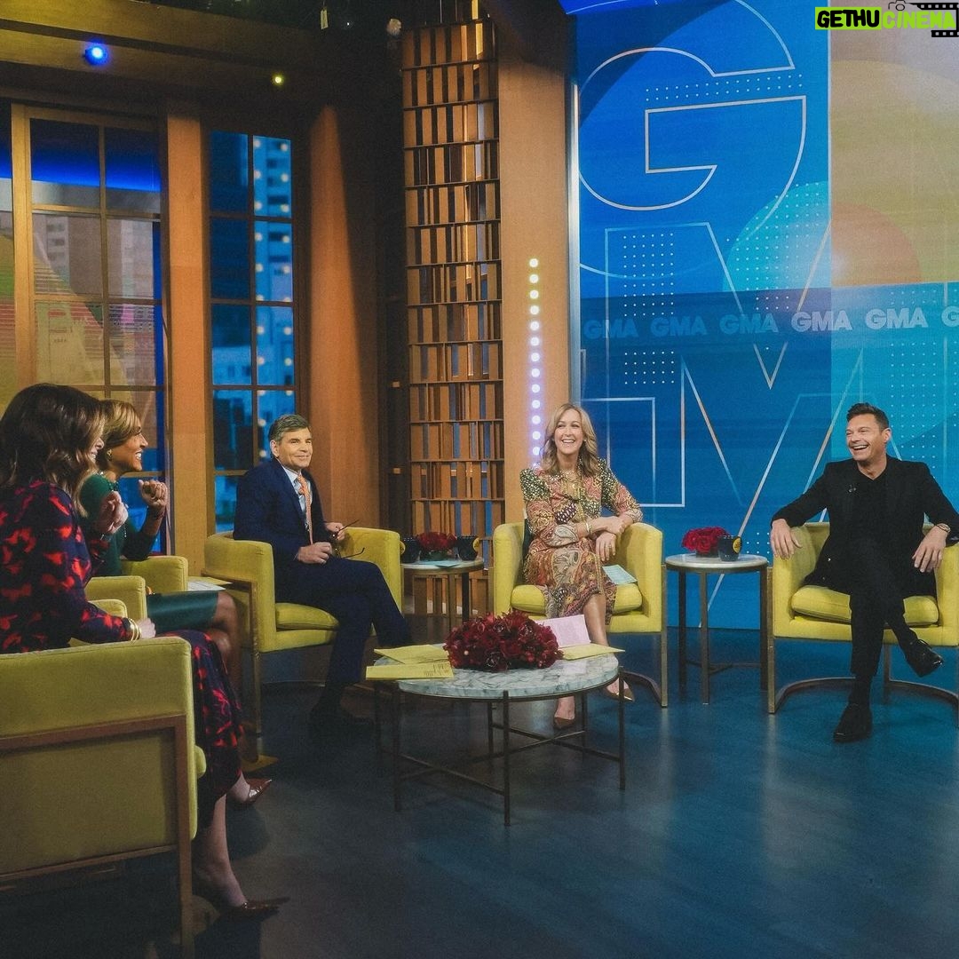 Ryan Seacrest Instagram - A New York minute. It was great to be back at @goodmorningamerica and @livekellyandmark to talk about the exciting next season of #Idol Don’t miss the #AmericanIdol premiere this Sunday 8/7c on ABC, stream on Hulu