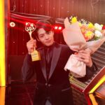 Ryeoun Instagram - 뜻깊은 상 주셔서 감사합니다. 더 열심히 하라는 뜻으로 알고 2023년도 화이팅 하겠습니다. 새해복 많이 받으세요. 다시한번 감사드립니다.