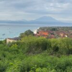 Rym Renom Instagram - Heureuse de découvrir cette magnifique île avec mes copines 🤍 Nusa Lembongan