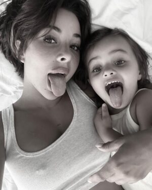 Rym Renom Instagram - Mis chicas 🦋