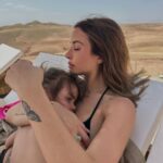 Rym Renom Instagram – Mes deux princesses 🤍