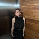Rym Renom Instagram - A night in New York 🖤 Combien sur /10 pour ce look ? 💬 ModernHaus SoHo