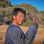 Ryoma Takeuchi Instagram - 今年も僕の作品を観てくれた皆様、応援してくれたファン皆様、そして一緒に作品を創り上げた俳優スタッフ皆様本当にありがとうございました。心から感謝しています！ 来年も作品準備しているので楽しみに待っていてください^ ^ 　　　　　良いお年を✨ #2022 #2023