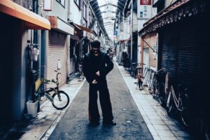 Ryoma Takeuchi Instagram - 次への準備が少しずつ始まり。
　ここ数日でなにか掴めた感覚が。
　　　　　
　　　　　楽しみ。

紳士会　　Photo by uema