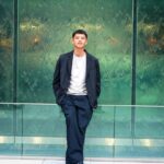 Ryoma Takeuchi Instagram - #六本木クラス みなさんいかがお過ごしでしょうか…⁉︎^ ^ 明後日木曜日は、8話ですよ！ もう8話が…凄くいいんで早くみて欲しい。 お楽しみに。 そして今日も僕らは六本木で戦う。 #六本木 #居酒屋
